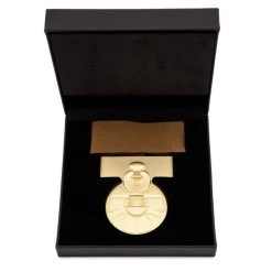 Disney Star Wars Medal Of Yavin